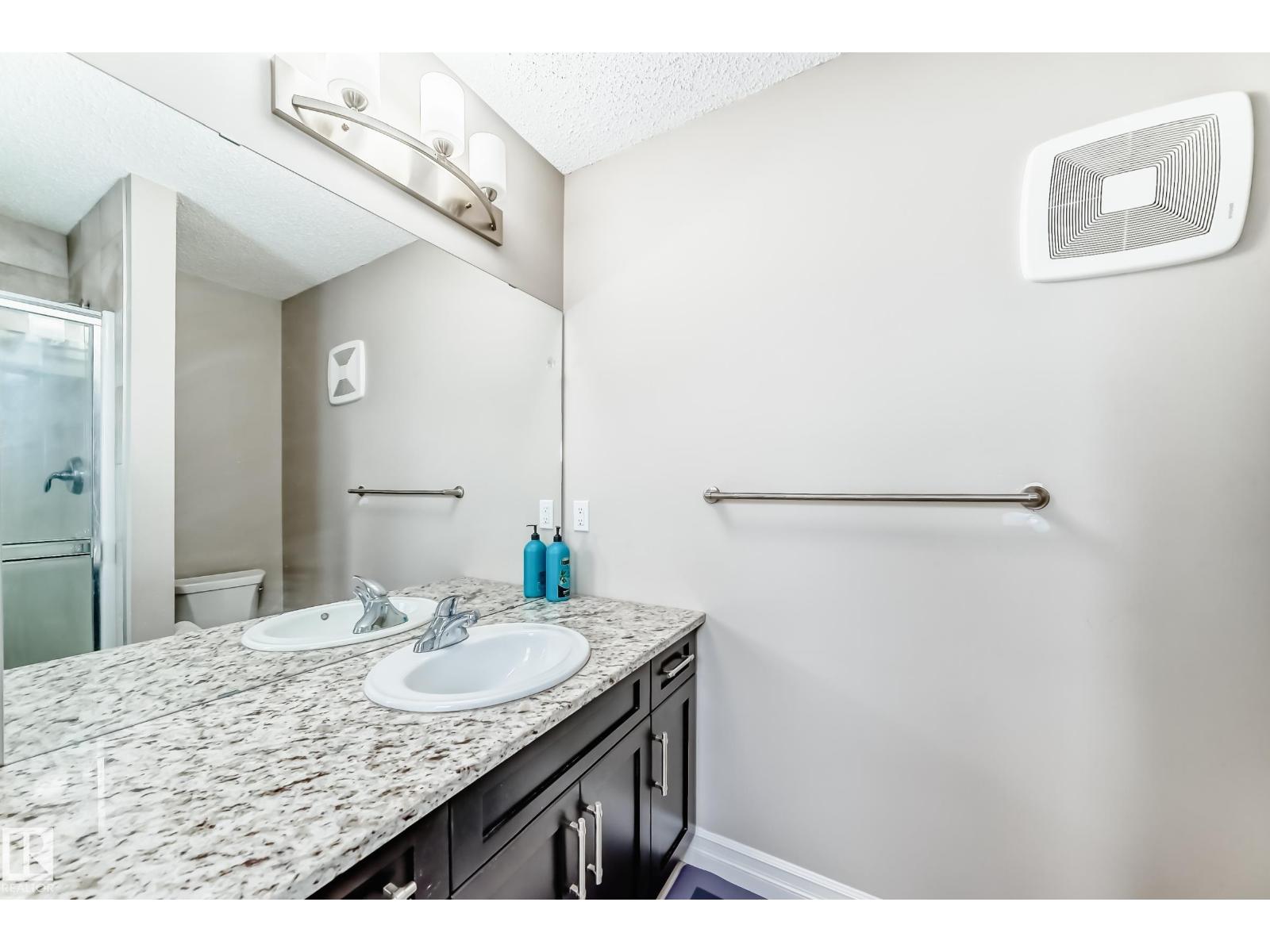 Photo 20 of 638 42 Av Nw, Edmonton AB