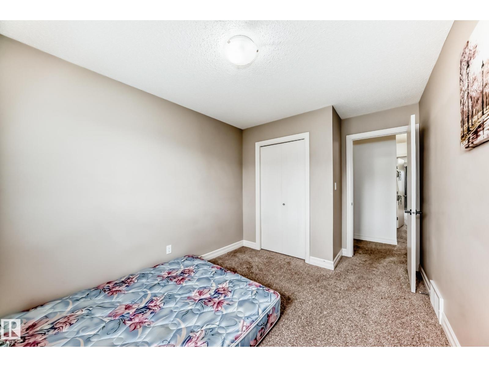 Photo 25 of 638 42 Av Nw, Edmonton AB