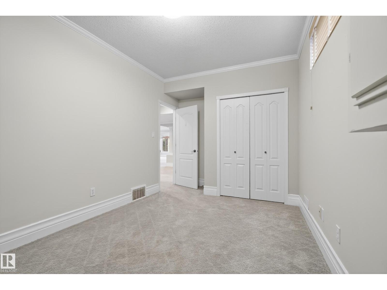 Photo 61 of 16103 89 St Nw, Edmonton AB