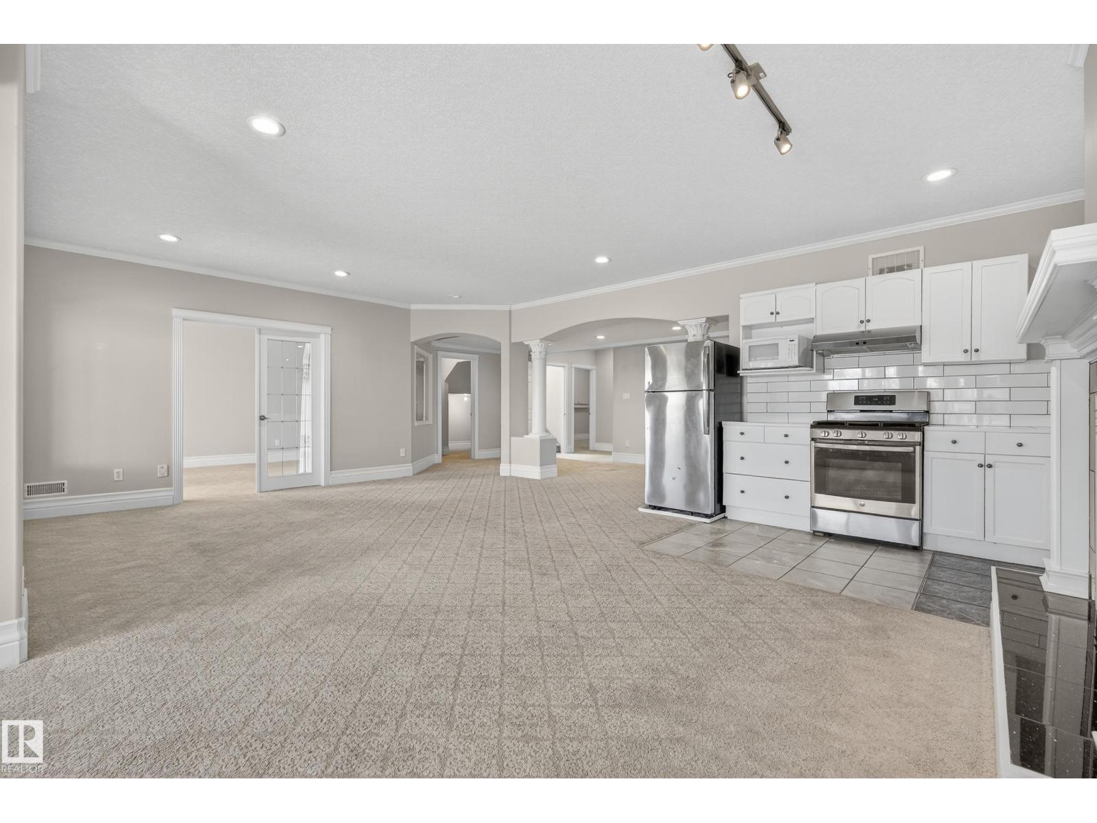 Photo 57 of 16103 89 St Nw, Edmonton AB