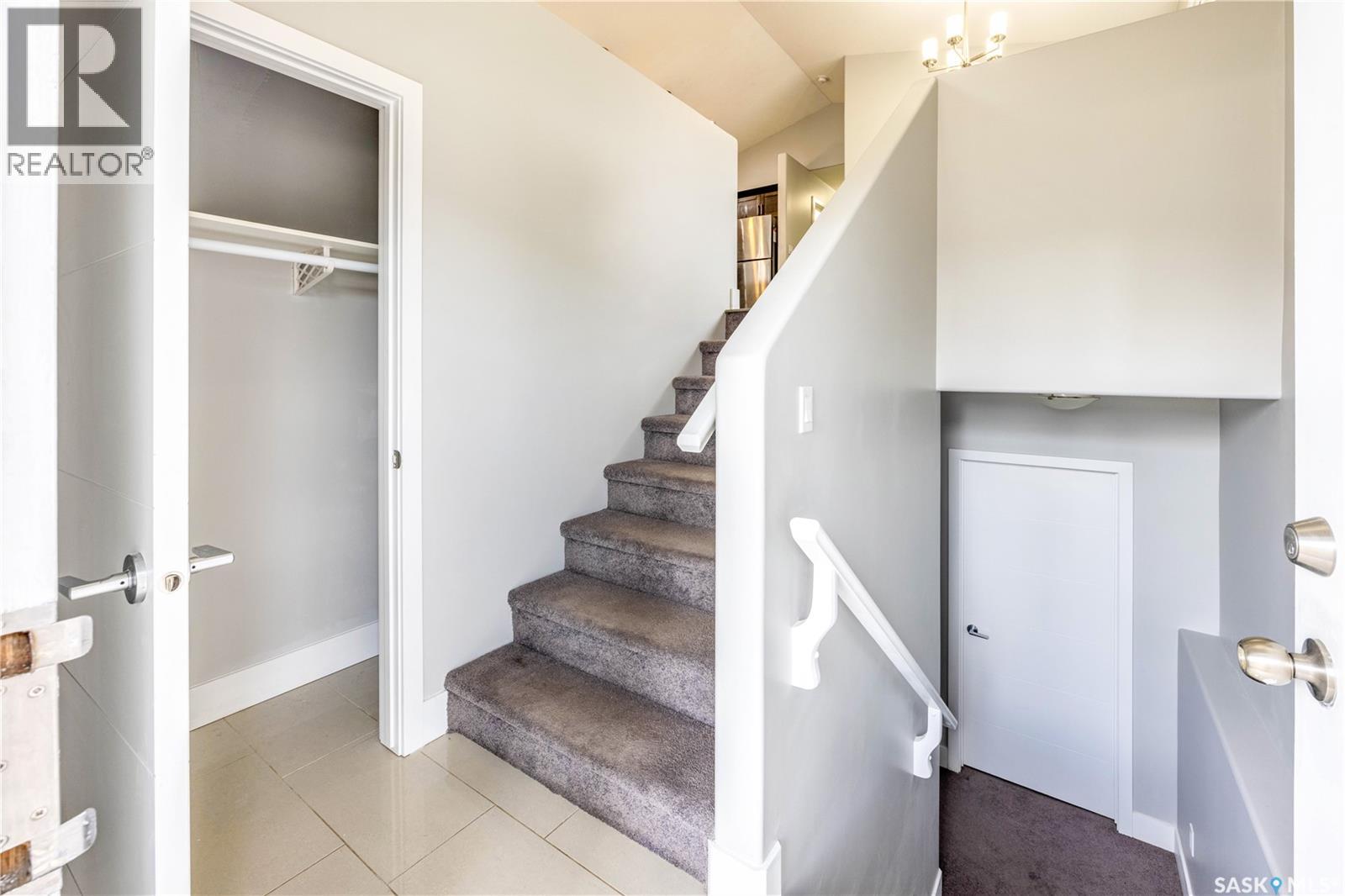 Single Family House Bi-level for Sale in  Marlatte LANE Saskatoon 