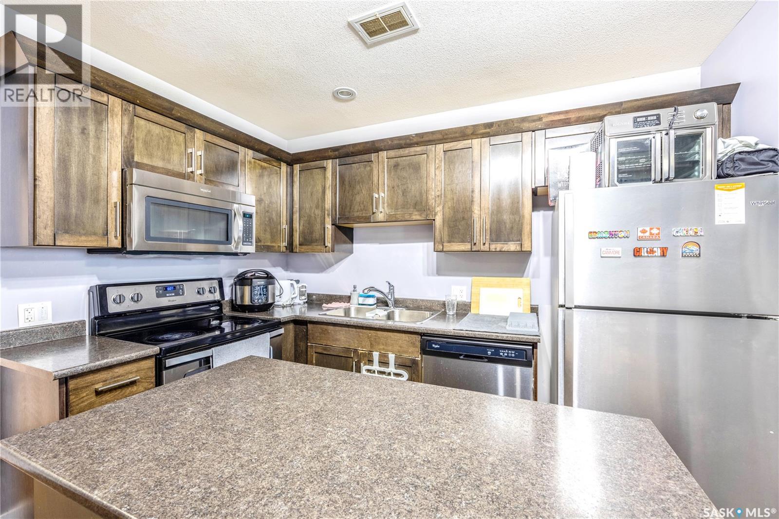 Single Family House Bi-level for Sale in  Marlatte LANE Saskatoon 