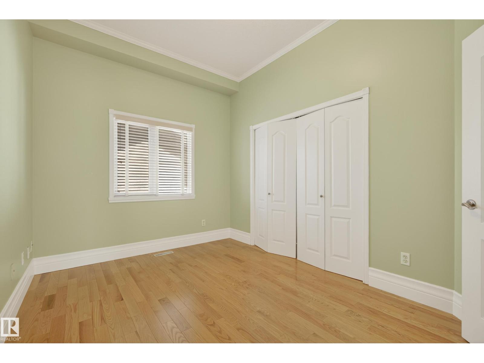 Photo 36 of 16103 89 St Nw, Edmonton AB