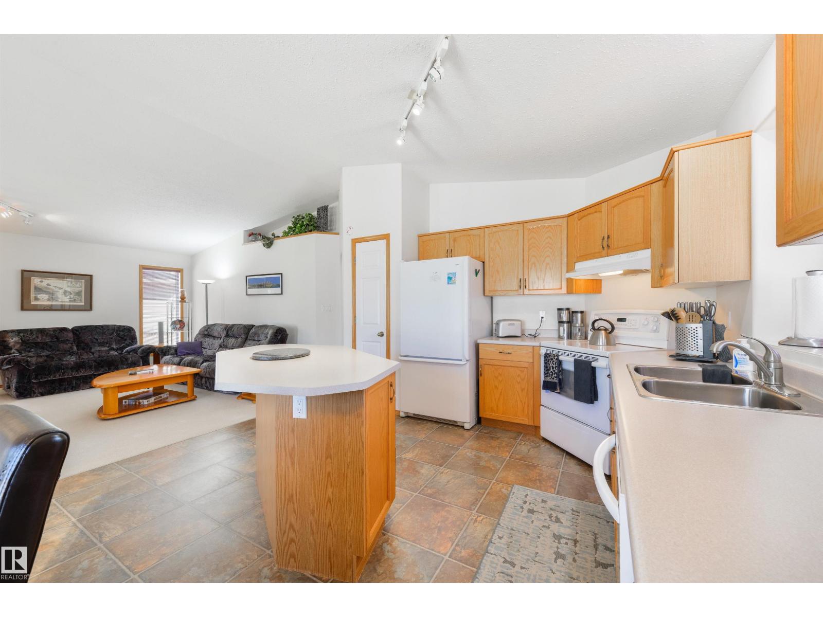 Photo 50 of 610 Bevington Pl Nw, Edmonton AB