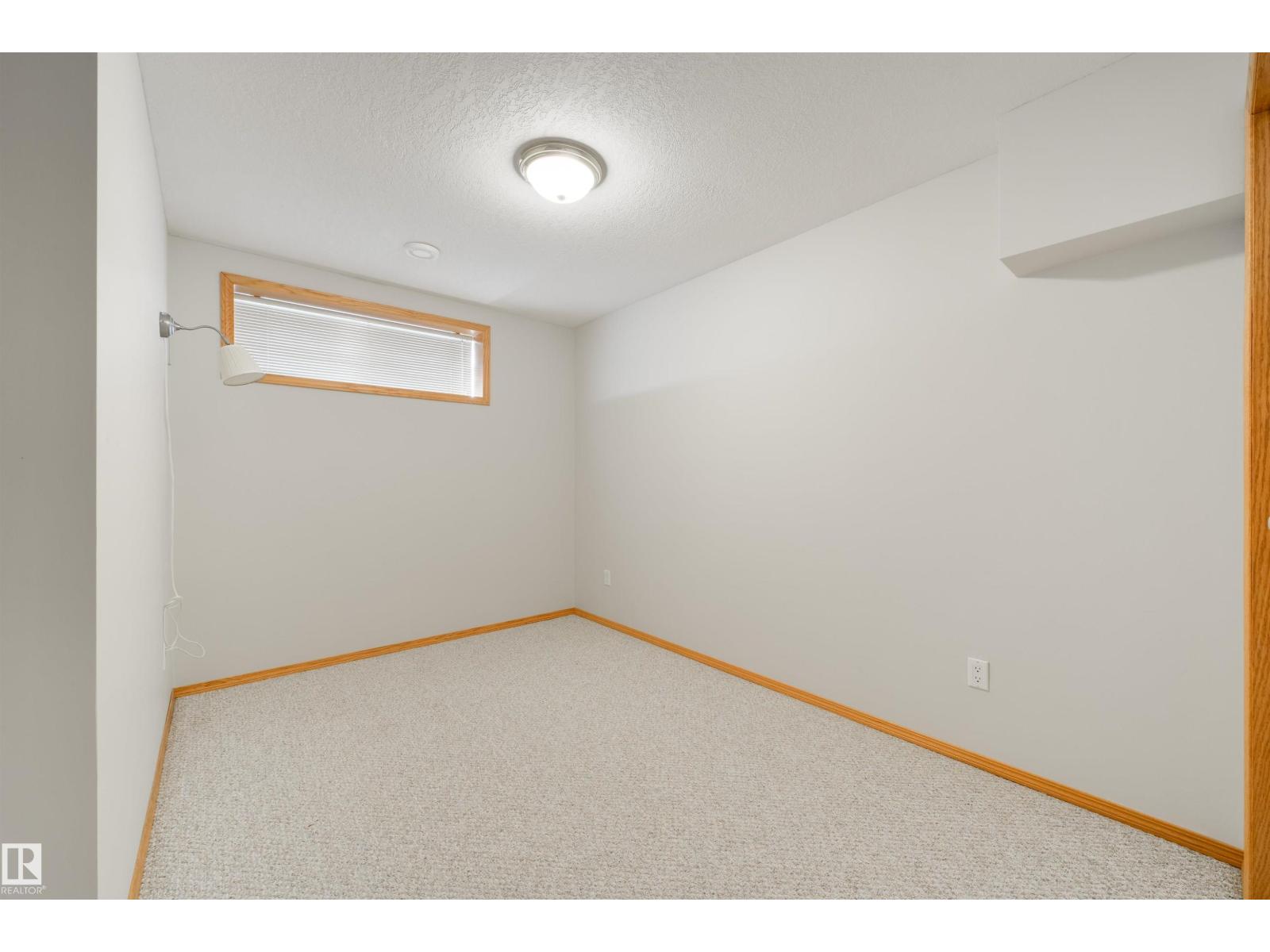 Photo 34 of 610 Bevington Pl Nw, Edmonton AB