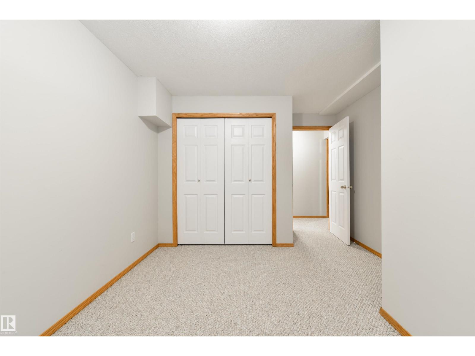 Photo 4 of 610 Bevington Pl Nw, Edmonton AB