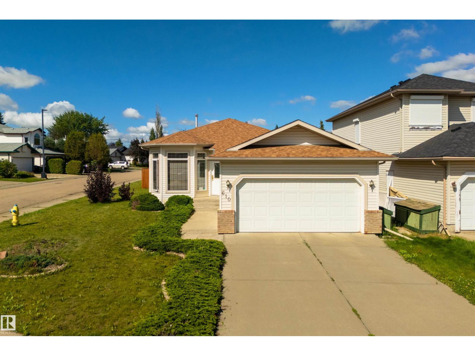 Photo 6 of 610 Bevington Pl Nw, Edmonton AB