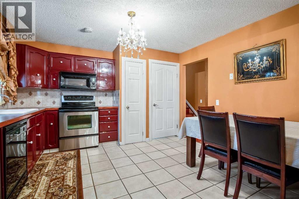 Single Family House 4 Level for Sale in  Whitestone Crescent NE Whitehorn Calgary 