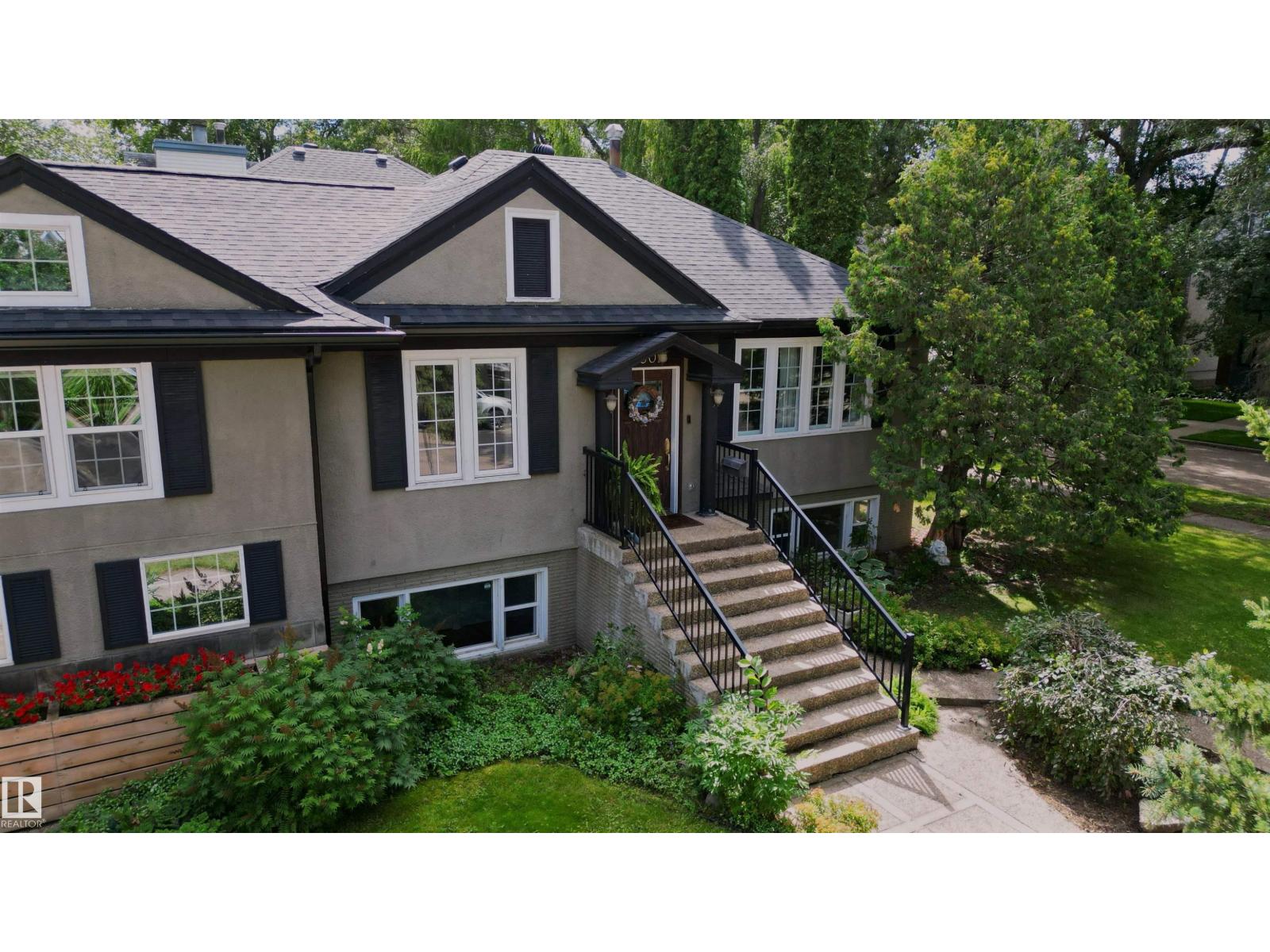 Photo 62 of 10015 97 Av Nw, Edmonton AB