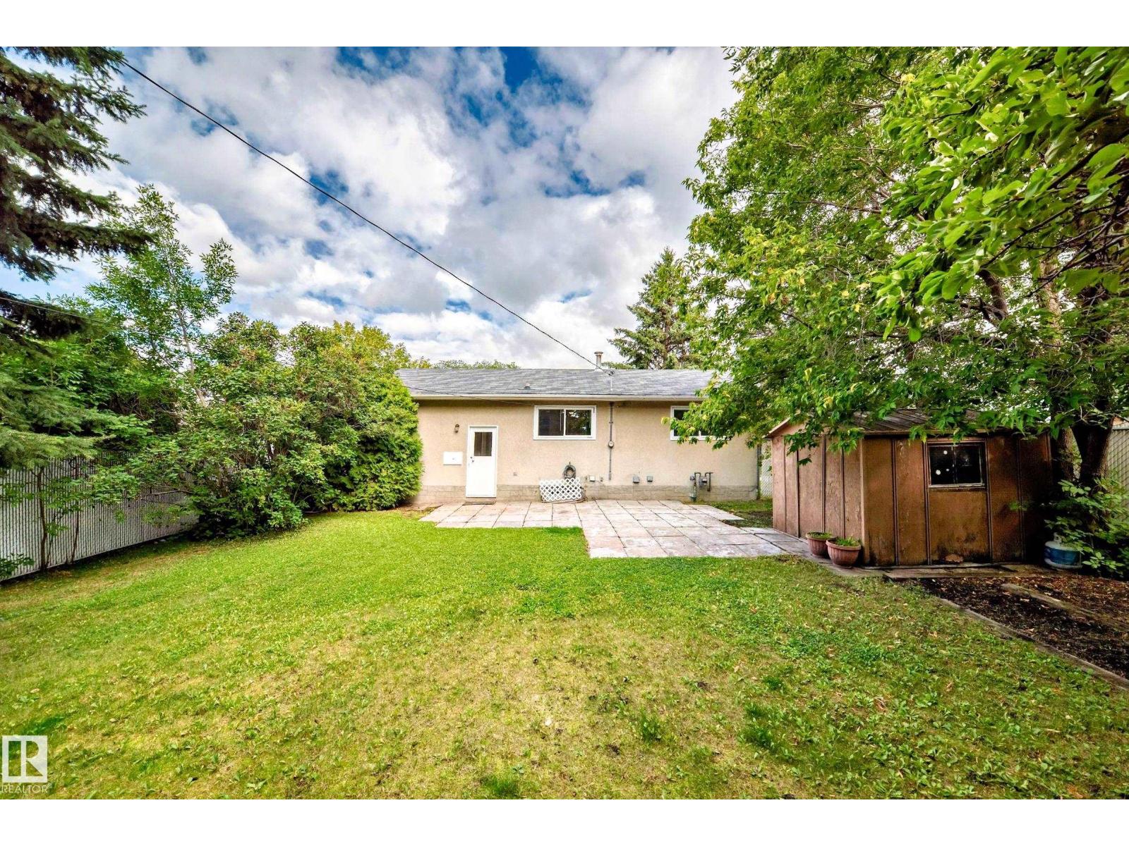 Photo 53 of 694 Cottonwood Av, Sherwood Park AB