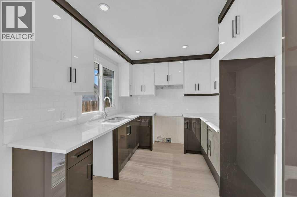 Single Family House Bungalow for Sale in  Whiteland Drive NE Whitehorn Calgary 