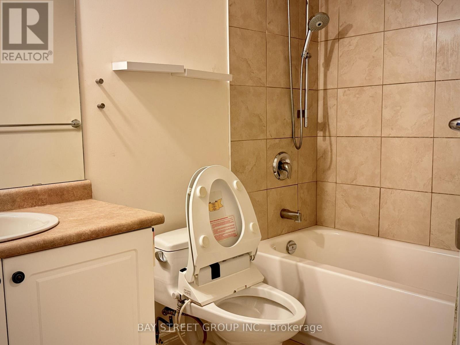 Photo 12 of 601 47 Caroline Street N, Hamilton ON
