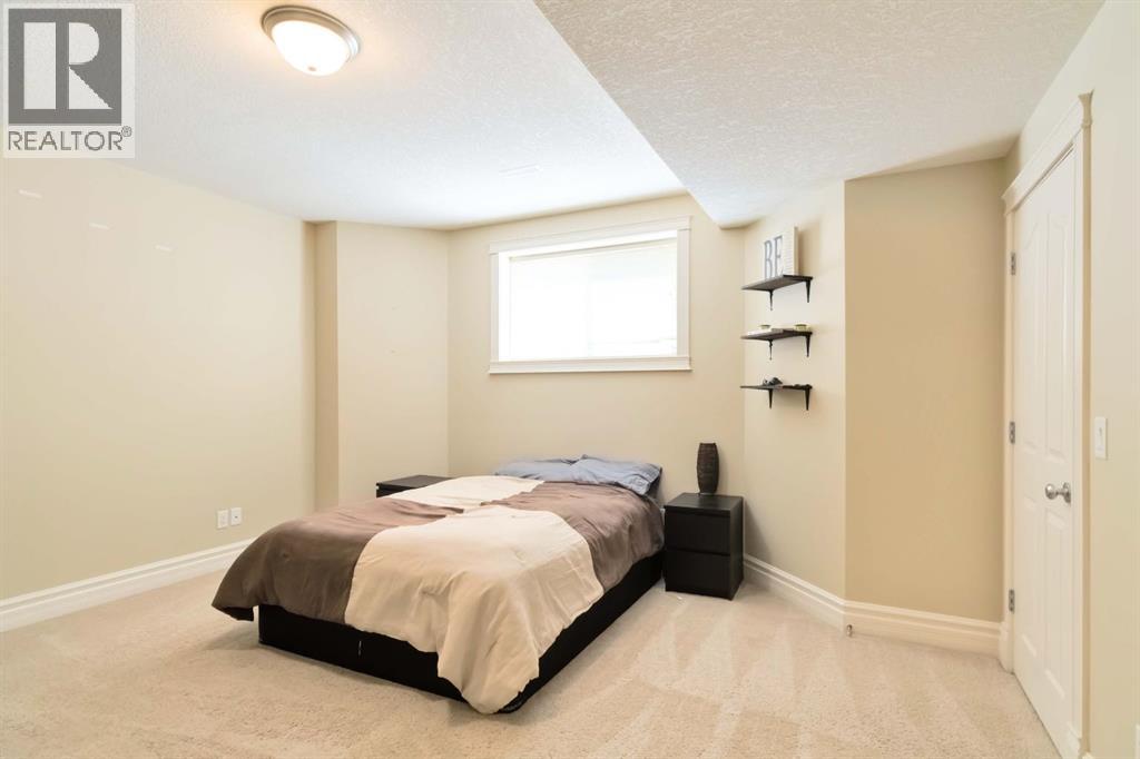 Photo 26 of 136 Maple Leaf Lane, Fort Mcmurray AB