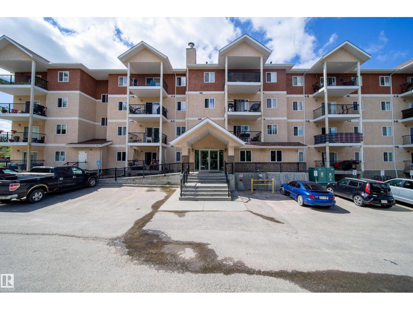 Photo 32 of 302 4903 47 Av, Stony Plain AB