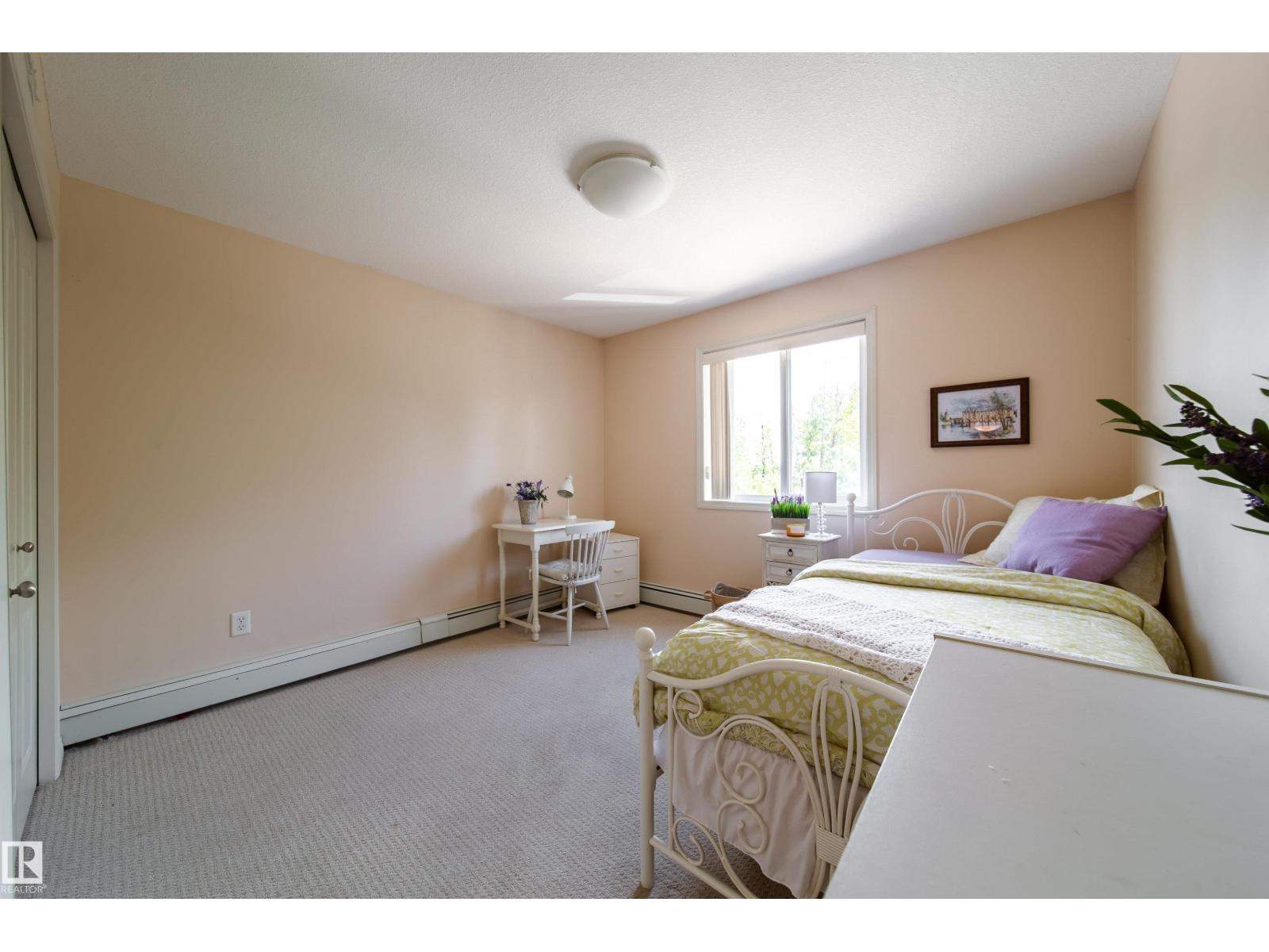Photo 13 of 302 4903 47 Av, Stony Plain AB