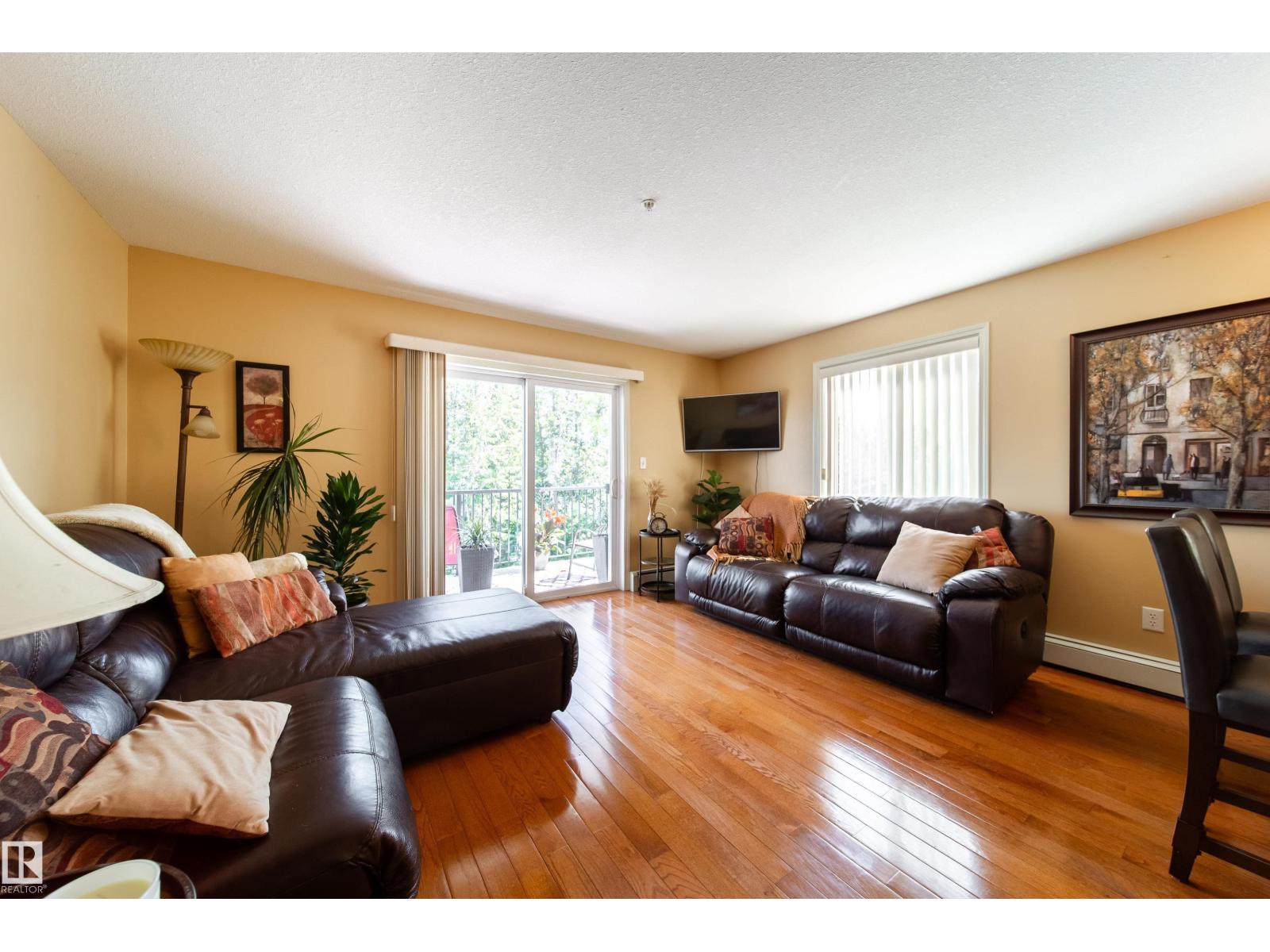 Photo 21 of 302 4903 47 Av, Stony Plain AB