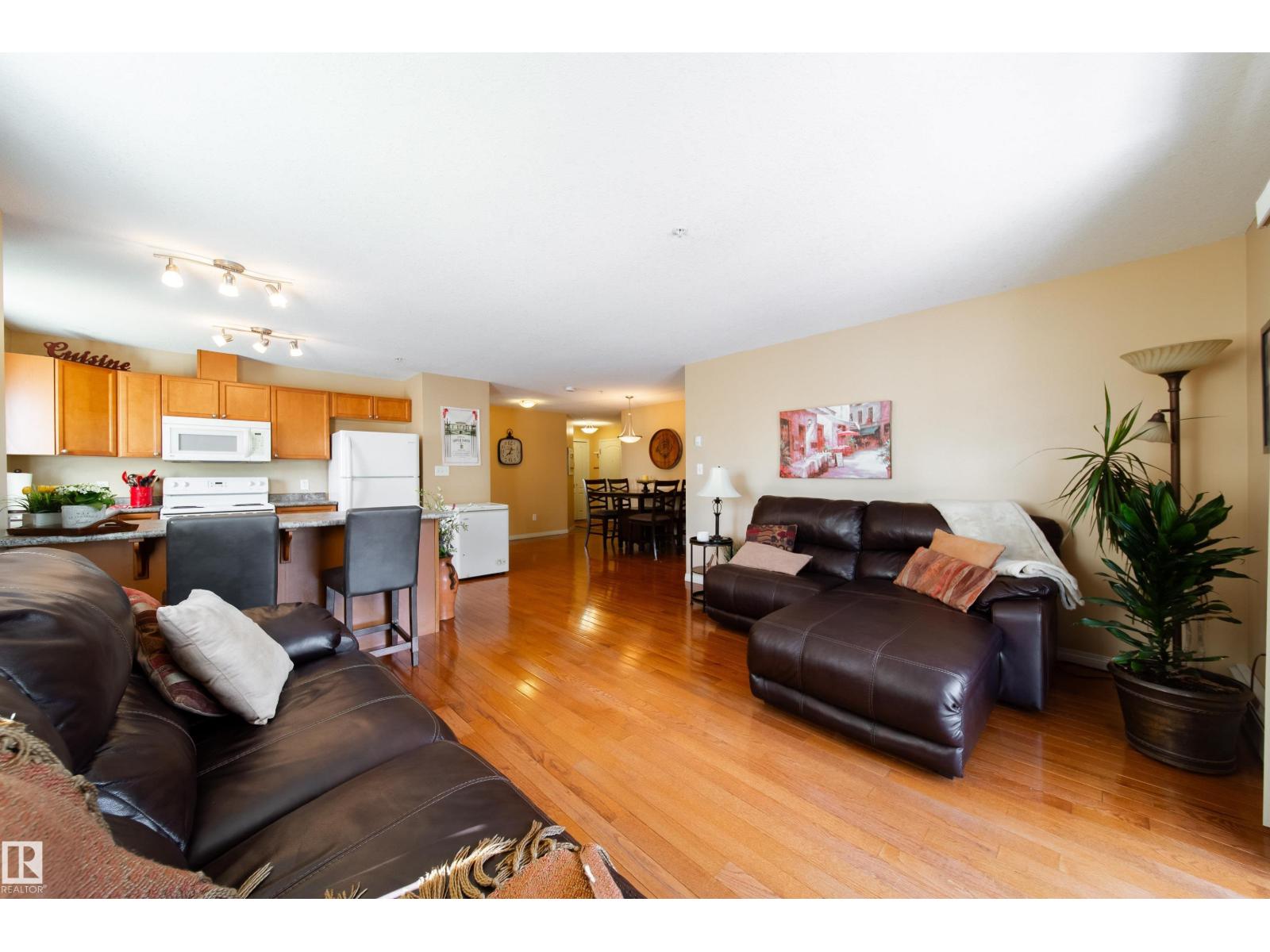 Photo 16 of 302 4903 47 Av, Stony Plain AB