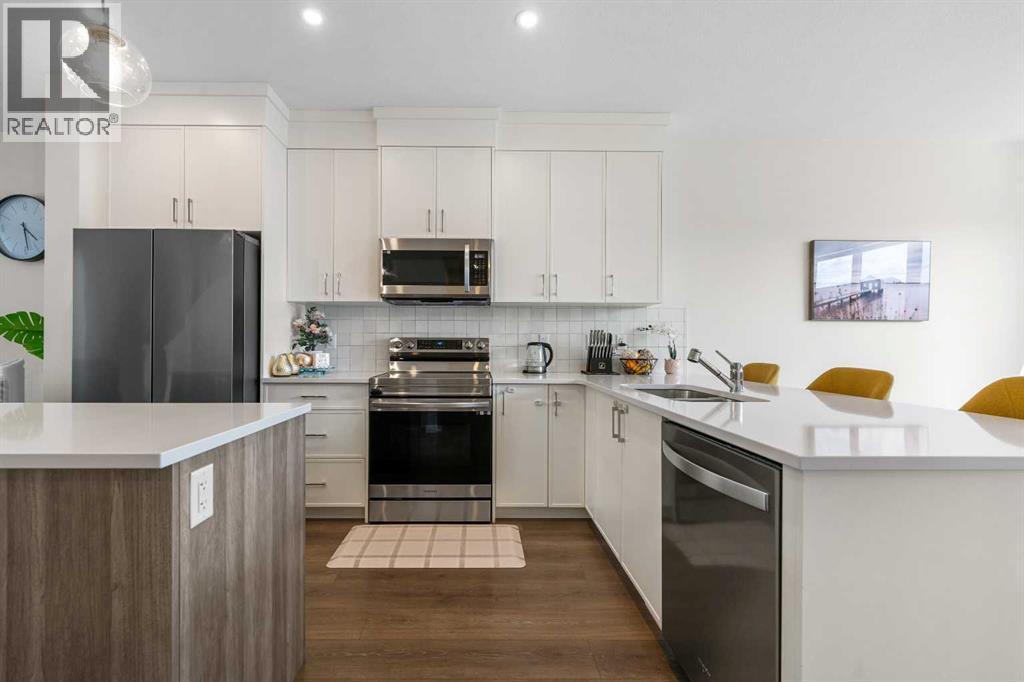 Single Family House for Sale in  Rangeview Drive SE Rangeview Calgary 