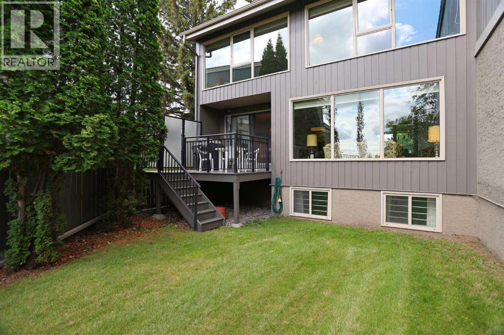 Photo 38 of 18 1901 Varsity Estates Drive Nw, Calgary AB