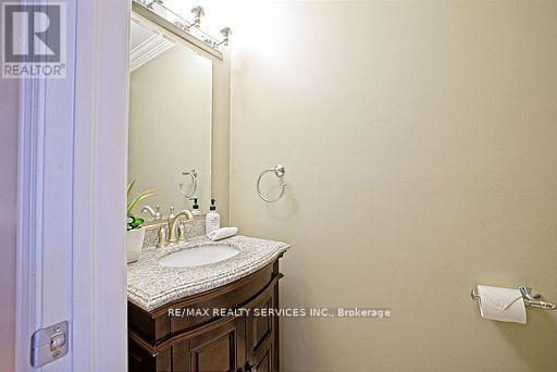 Photo 38 of 3540 Eglinton Avenue W, Mississauga ON