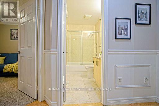 Photo 11 of 3540 Eglinton Avenue W, Mississauga ON