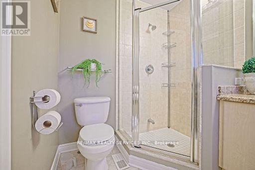 Photo 4 of 3540 Eglinton Avenue W, Mississauga ON