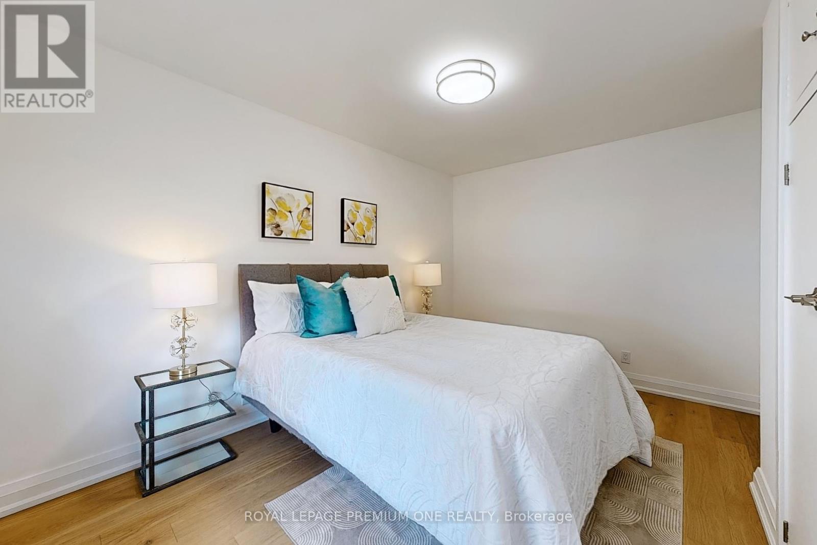 Photo 6 of 106 Cameron Avenue, Toronto ON