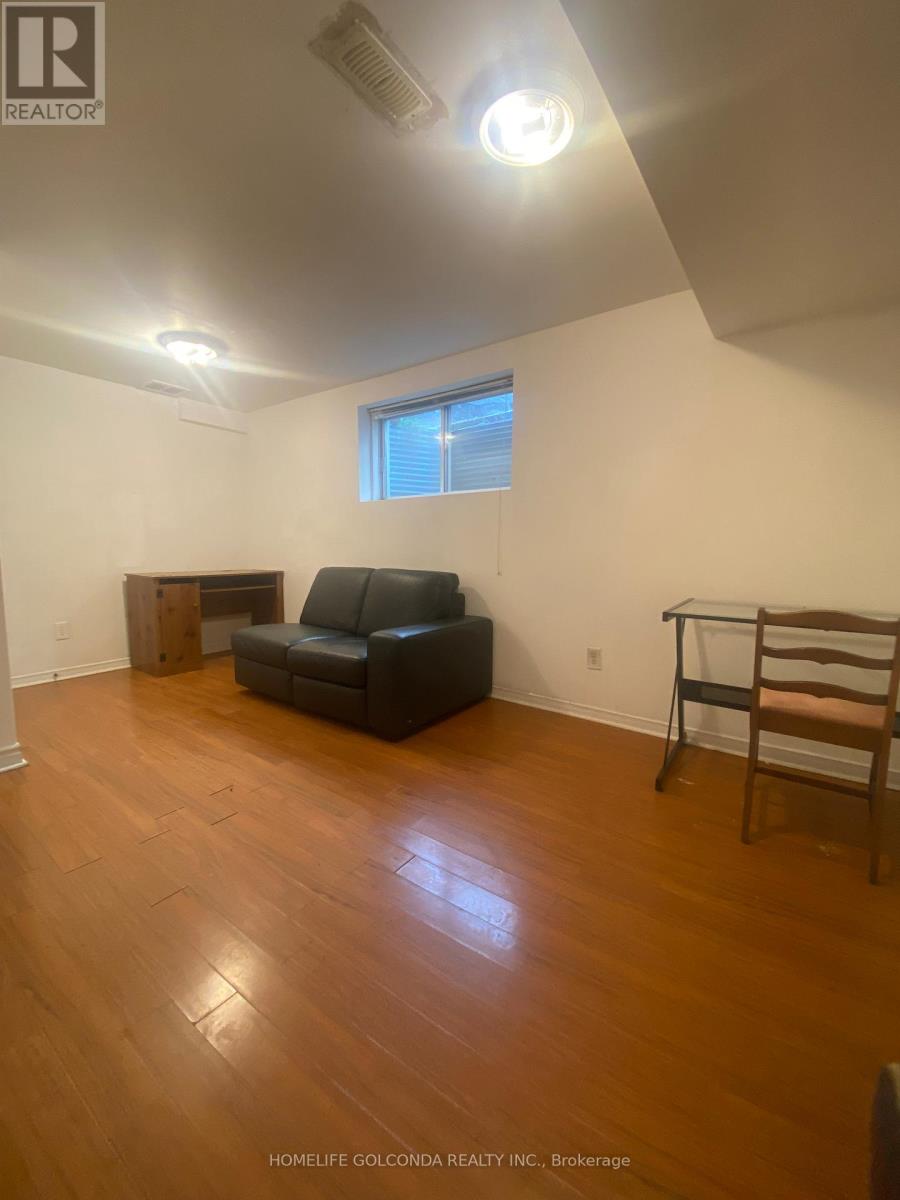 Photo 23 of 15 Haynes Avenue, Toronto ON