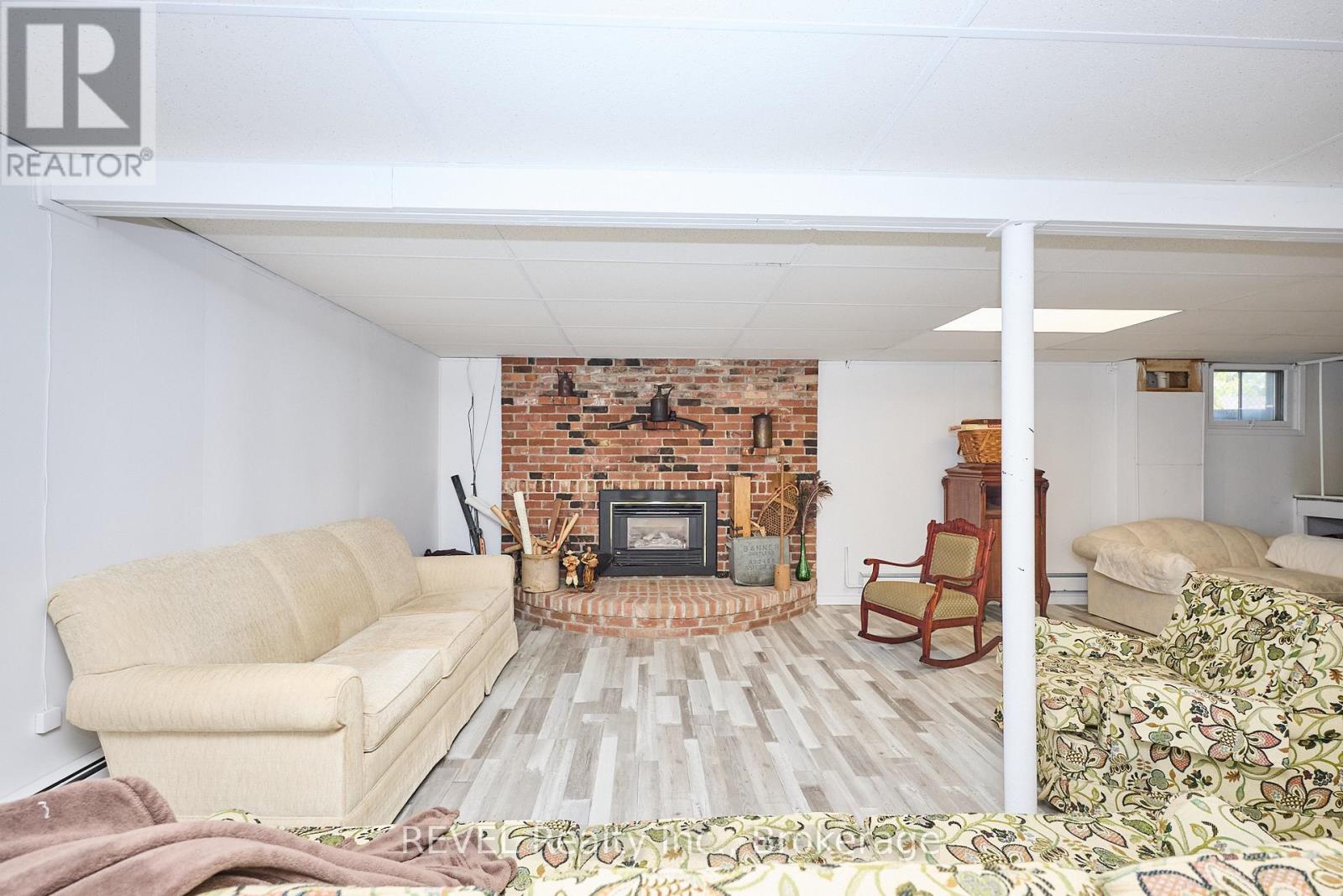 Photo 22 of 88 Haun Road, Fort Erie ON