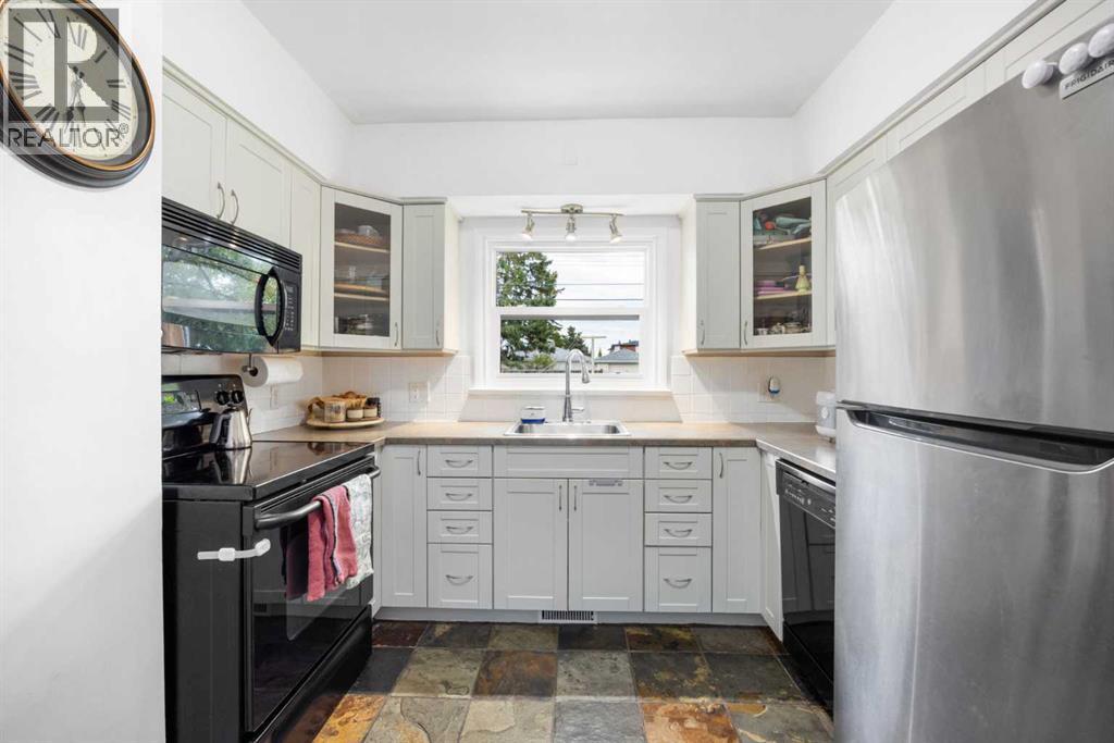 Single Family House Bungalow for Sale in  Capitol Hill Crescent NW Banff Trail Calgary 
