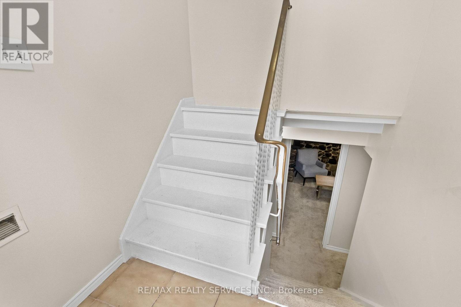 Photo 30 of 68 Montjoy Crescent, Brampton ON
