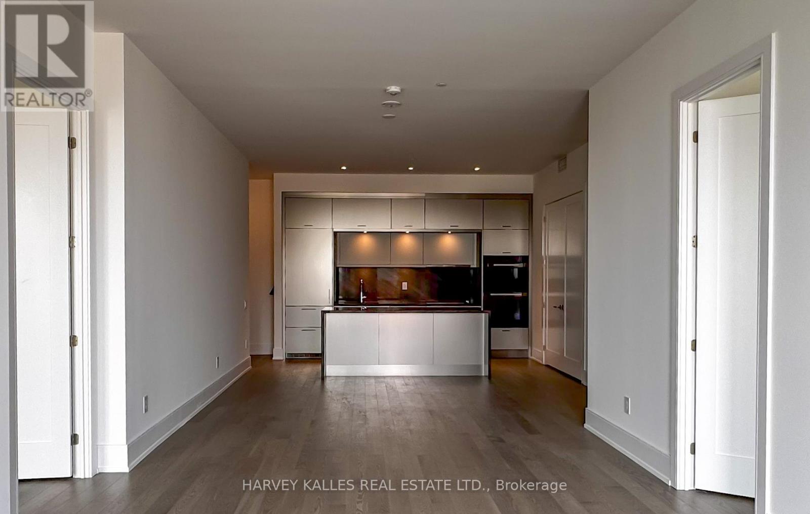 Photo 18 of 701 155 Merchants Wharf, Toronto ON