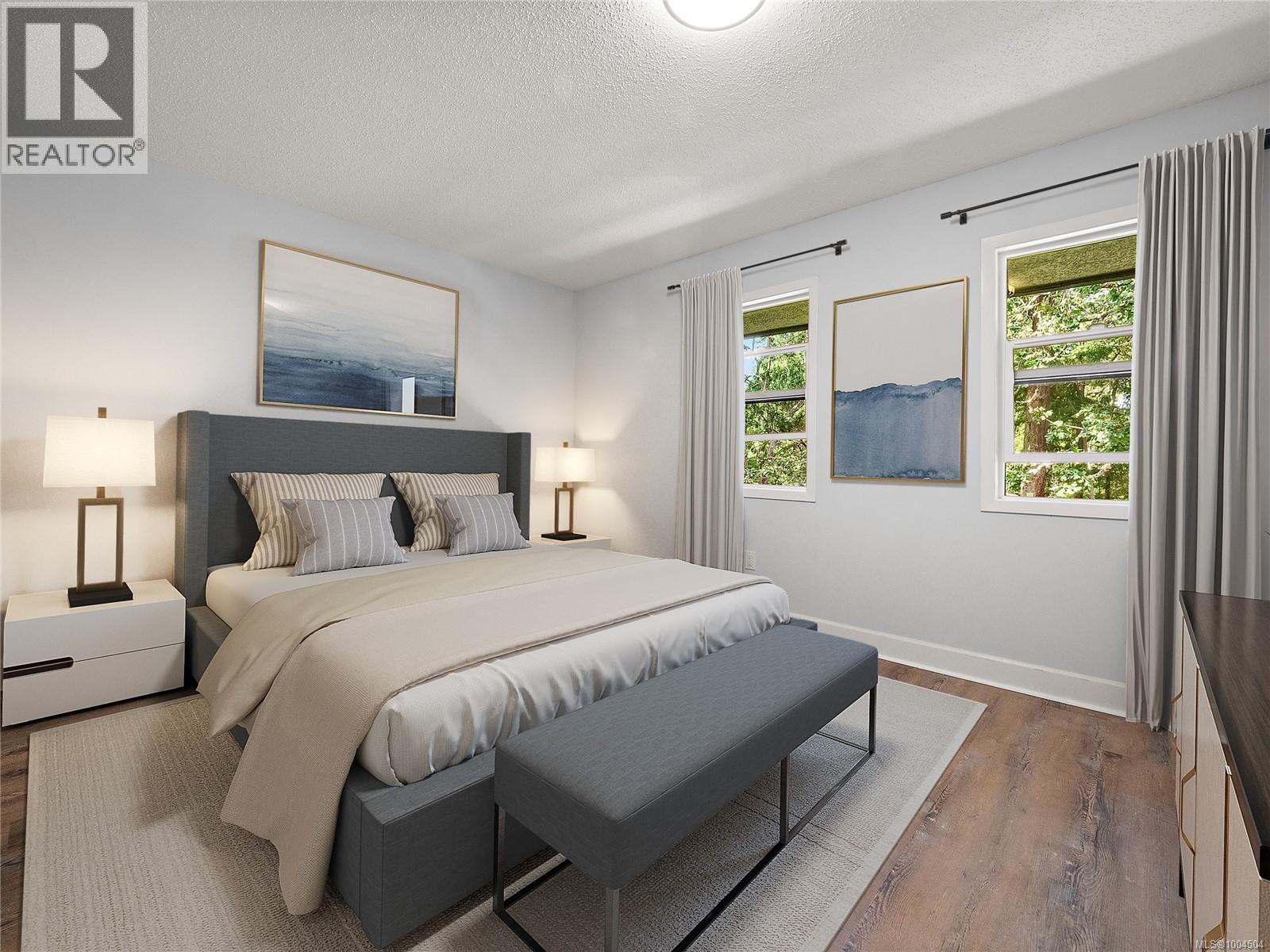 Photo 3 of 2660 Macdonald Dr E, Saanich BC