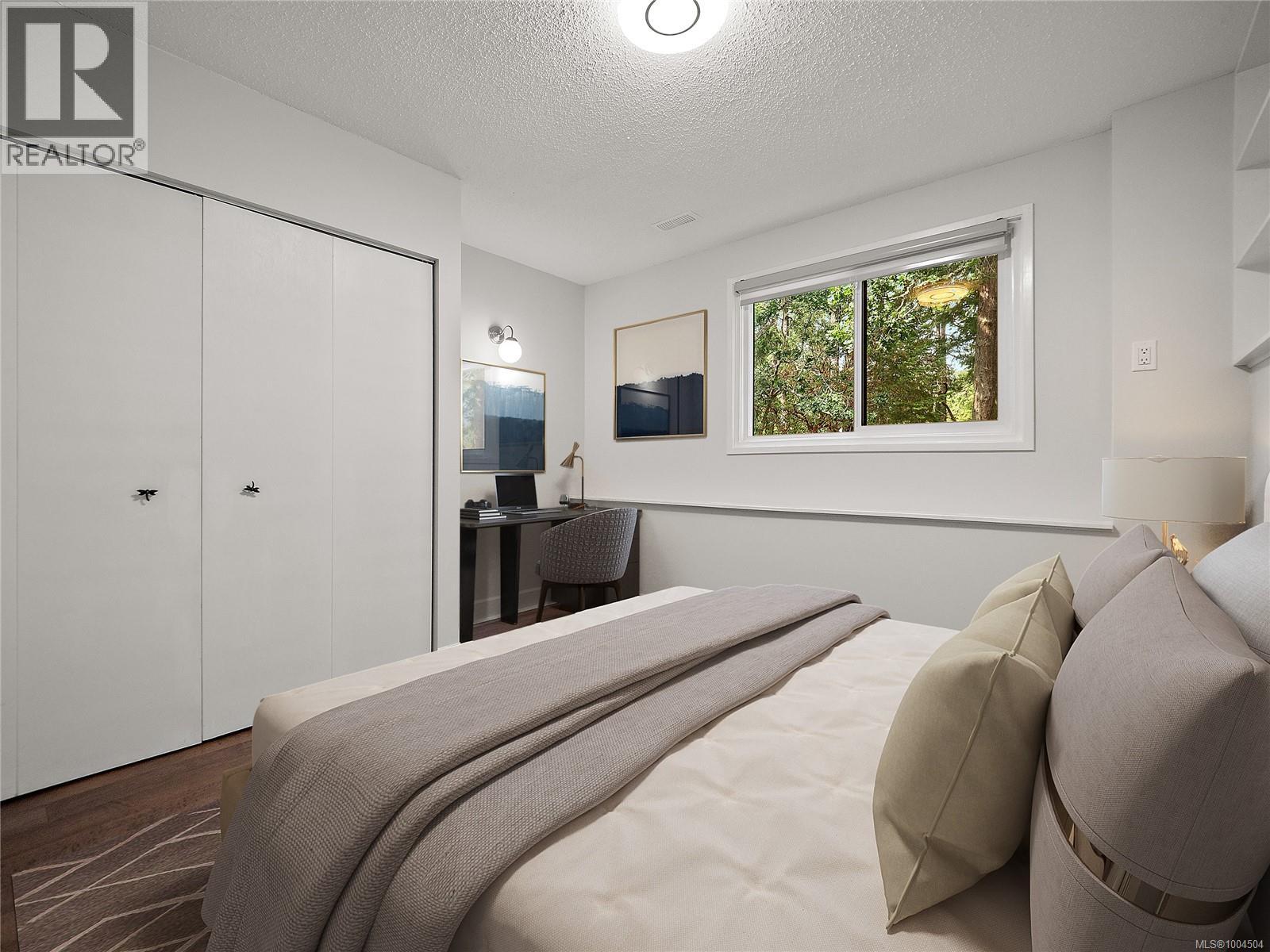 Photo 55 of 2660 Macdonald Dr E, Saanich BC