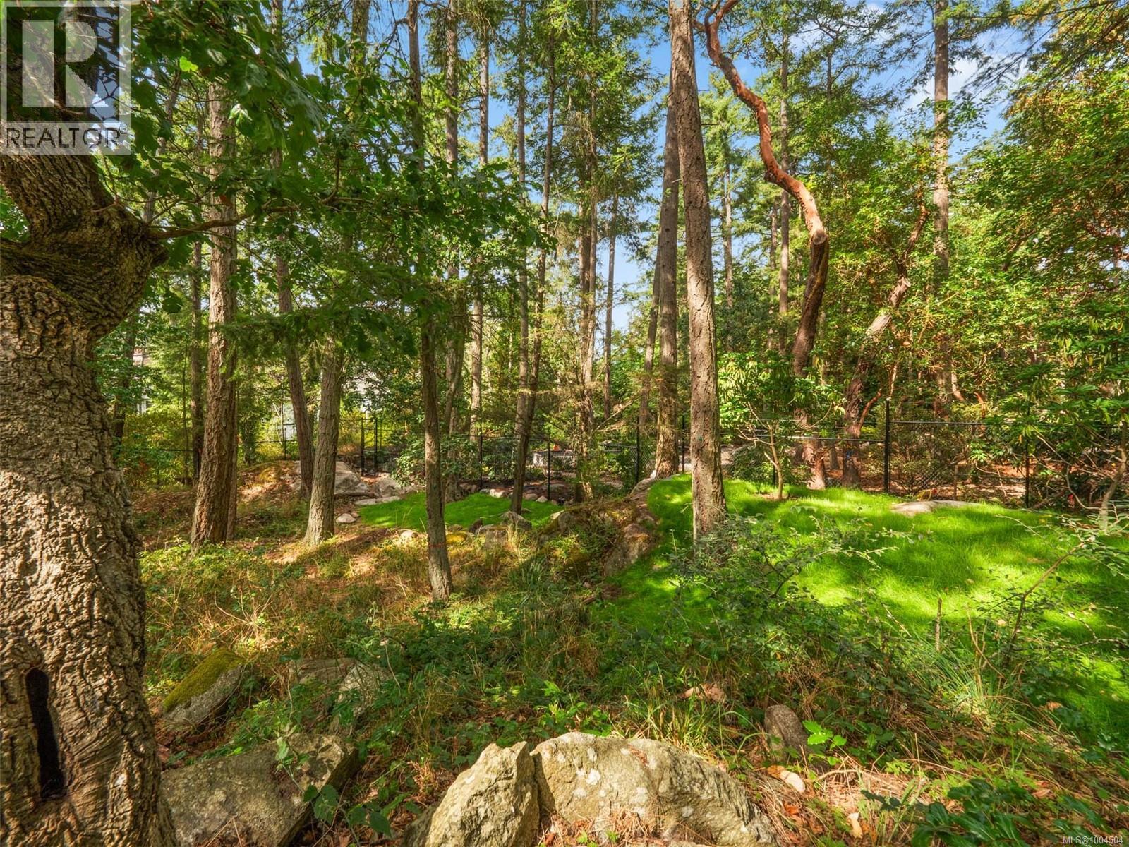 Photo 66 of 2660 Macdonald Dr E, Saanich BC