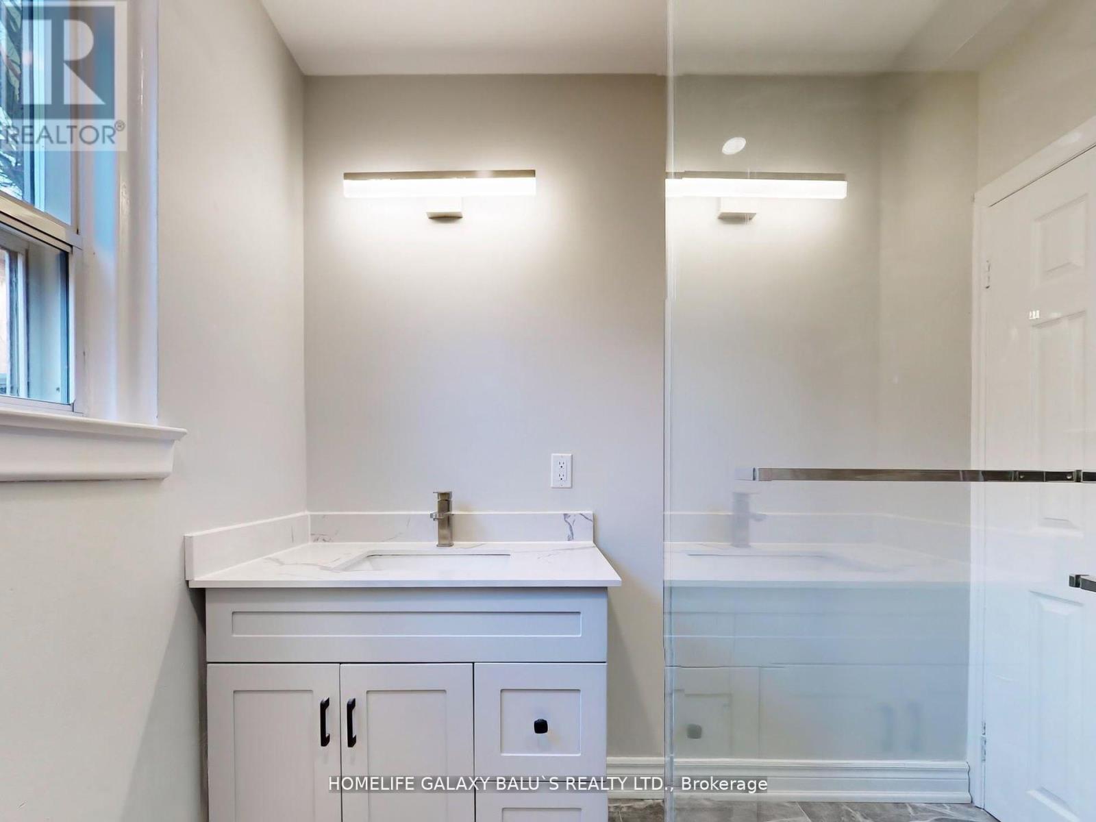 Photo 7 of Lower 58 Milford Haven Drive, Toronto ON