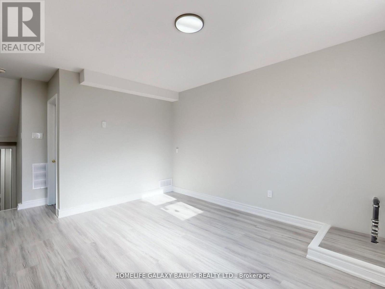 Photo 26 of Lower 58 Milford Haven Drive, Toronto ON