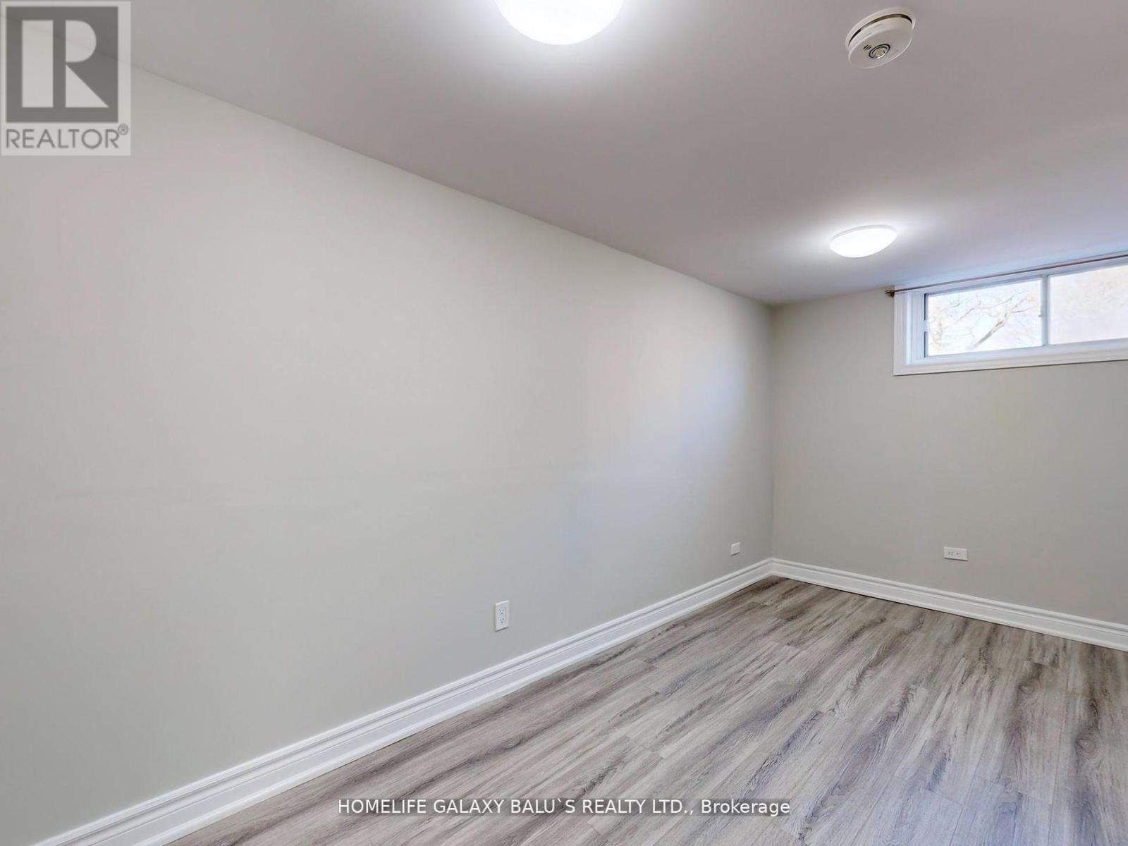 Photo 24 of Lower 58 Milford Haven Drive, Toronto ON