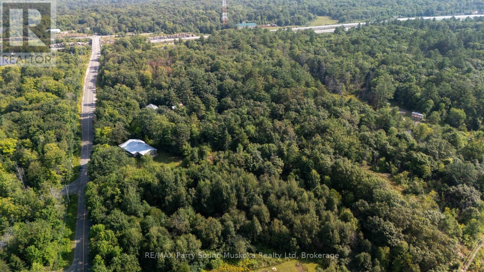 Photo 40 of 28 Black Road, Seguin ON
