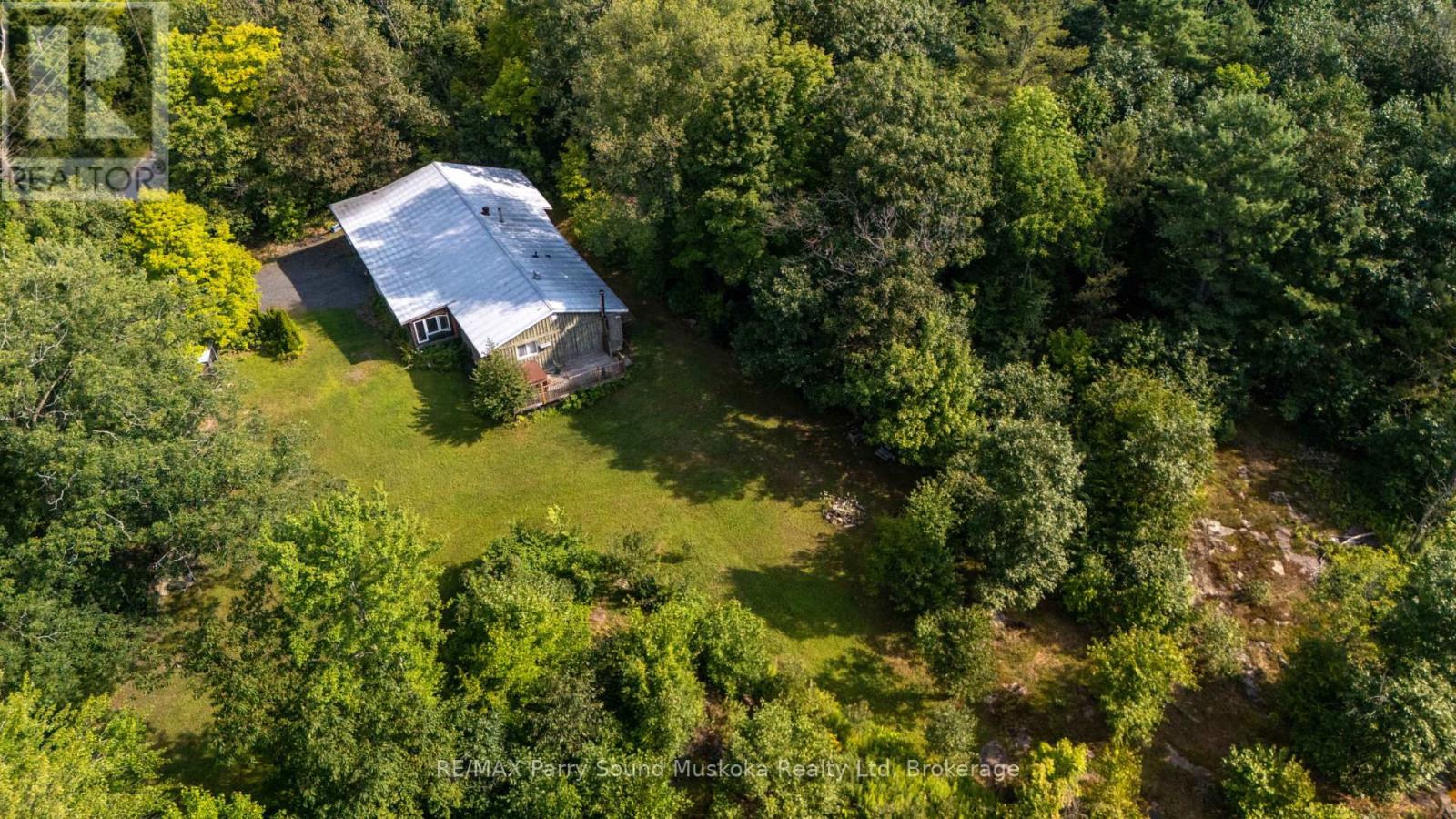 Photo 18 of 28 Black Road, Seguin ON