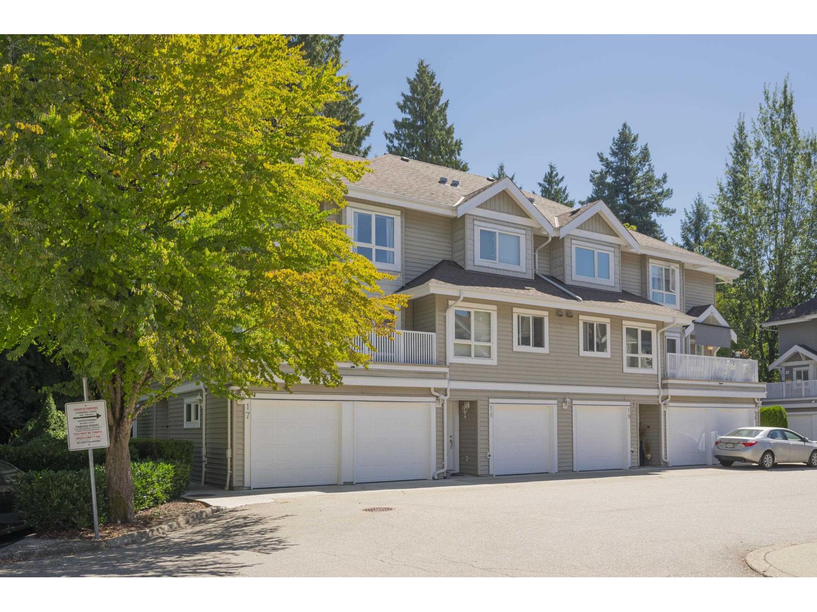 Photo 7 of 17 8968 208 Street, Langley BC