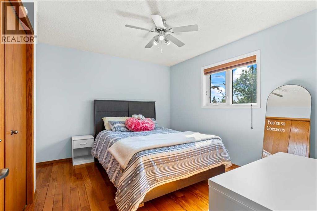 Photo 32 of 88 Sundown Green Se, Calgary AB
