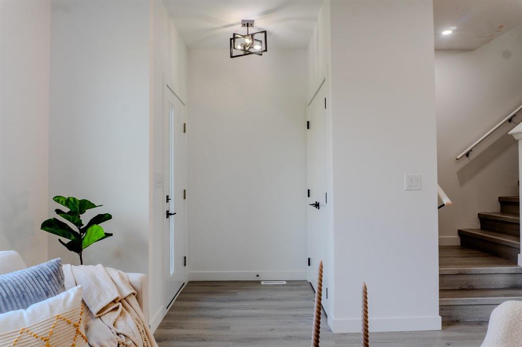 Photo 1 of 396 Ferry Road, Winnipeg MB