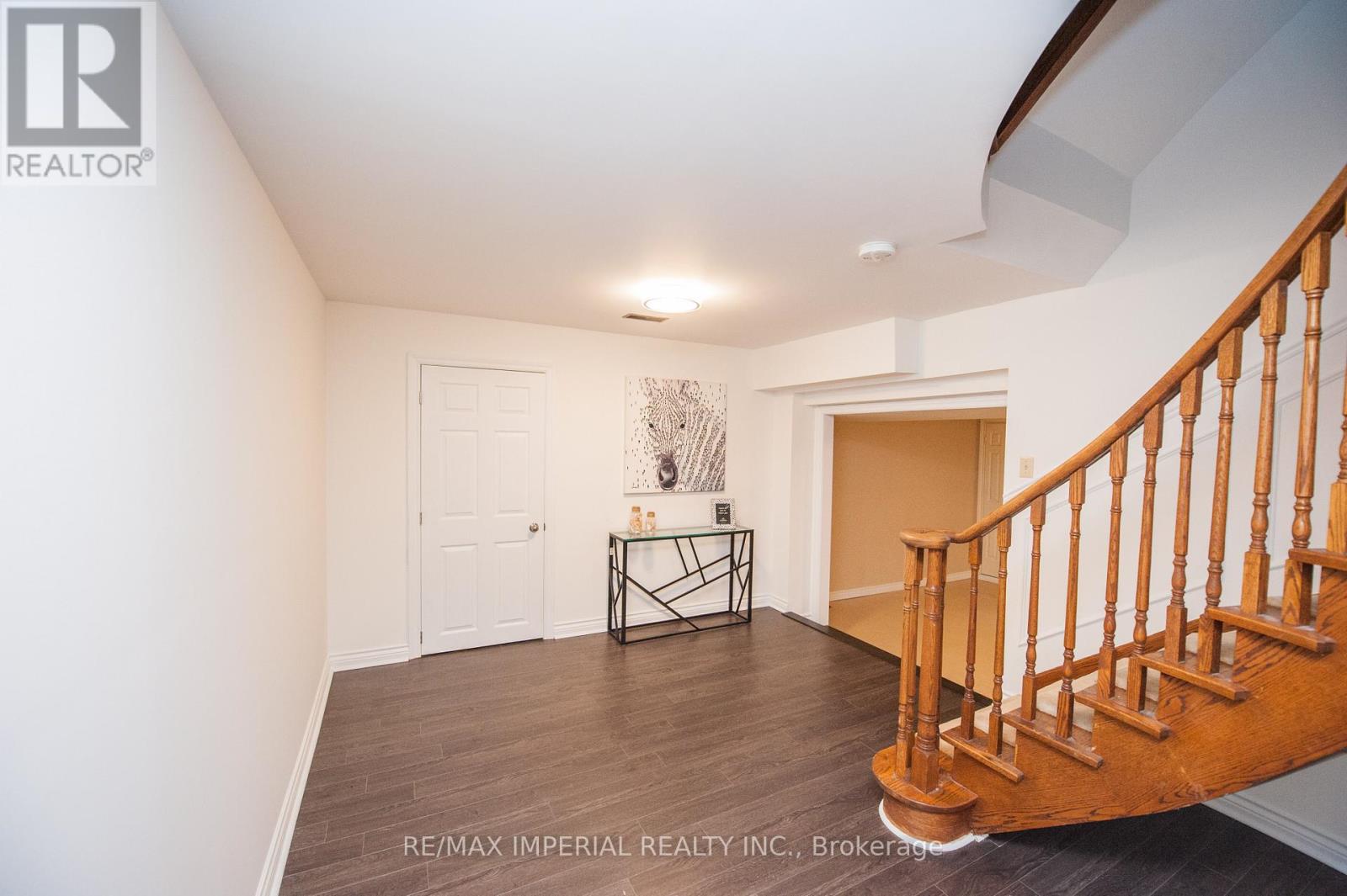 Photo 25 of 11 Riderwood Drive E, Toronto ON