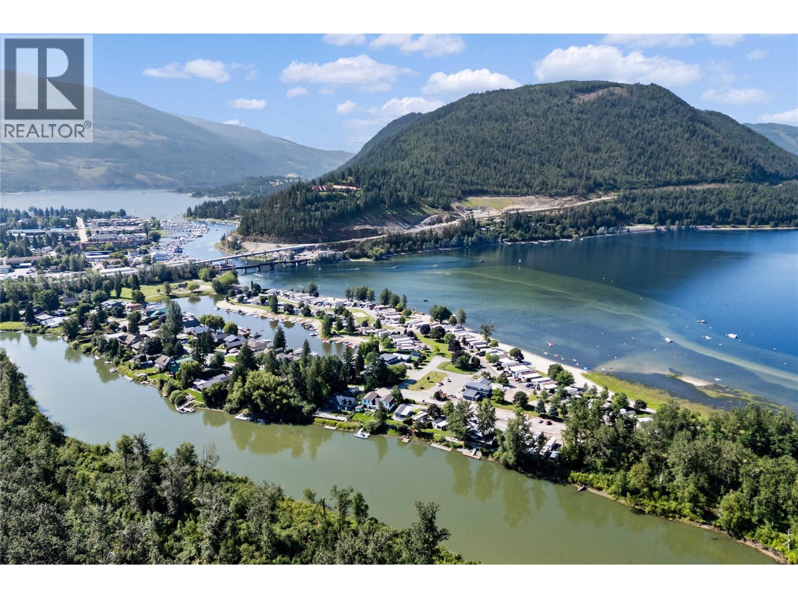 Photo 6 of 222 Temple Street Unit 4, Sicamous BC