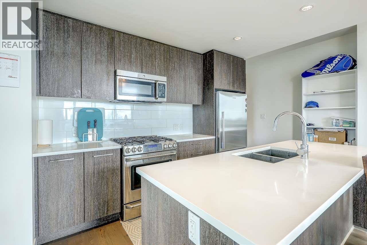 Photo 20 of 1003 9060 University Crescent, Burnaby BC
