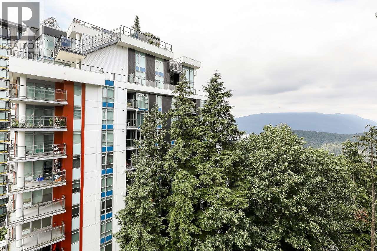 Photo 17 of 1003 9060 University Crescent, Burnaby BC