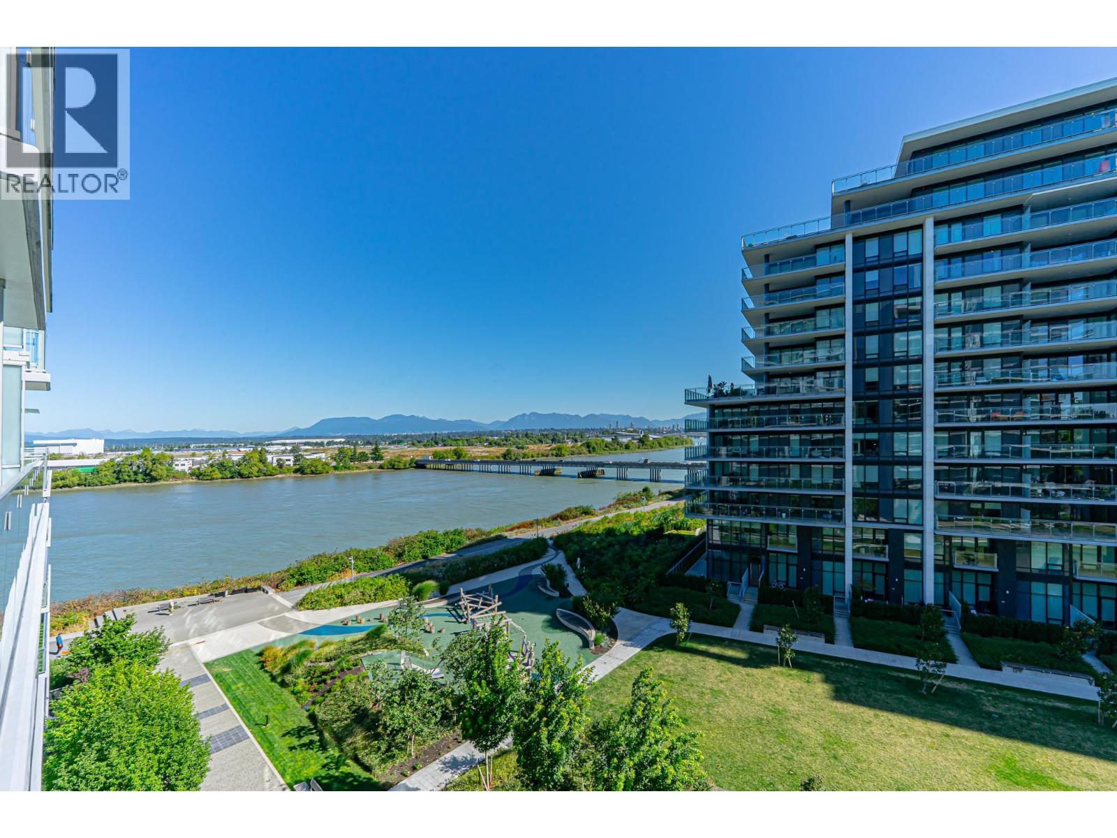 Photo 27 of 606 6633 Pearson Way, Richmond BC