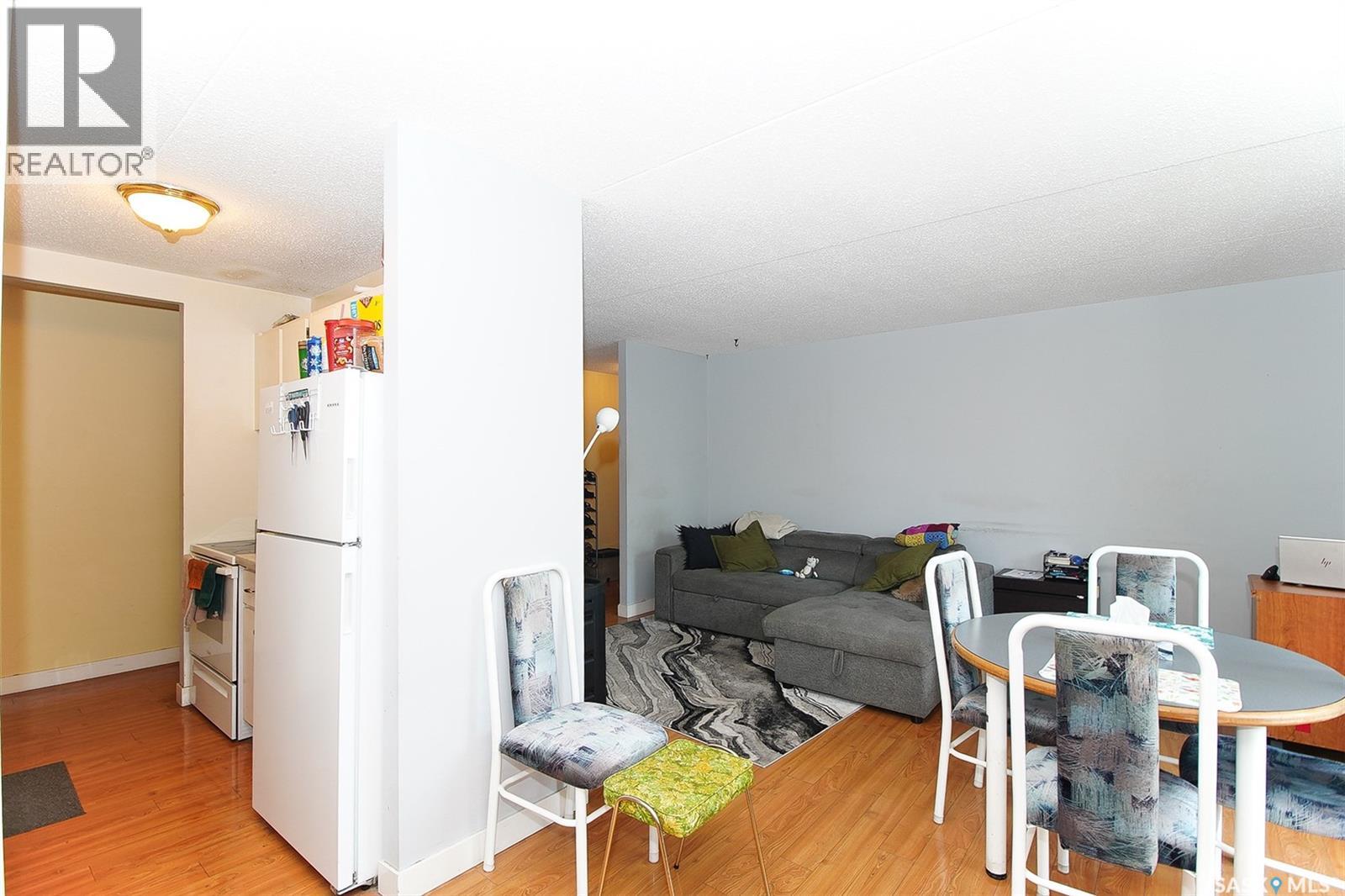 Photo 17 of 34 39 Centennial Street, Regina SK