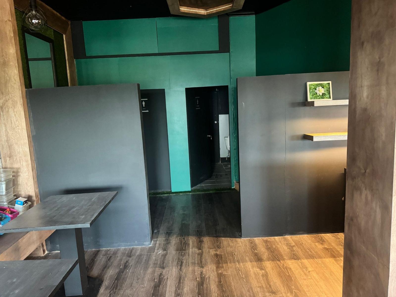 15081 MARINE DRIVE, White Rock